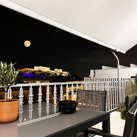 Parthenon And Syntagma Square View Apartment Athén Kültér fotó