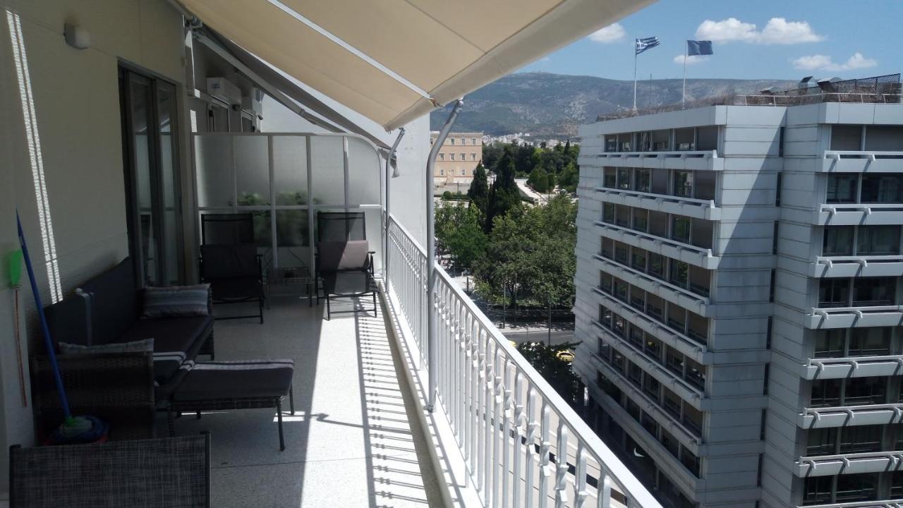 Parthenon And Syntagma Square View Apartment Athén Kültér fotó